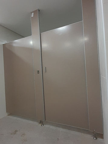 Paredes de baño de acero inoxidable