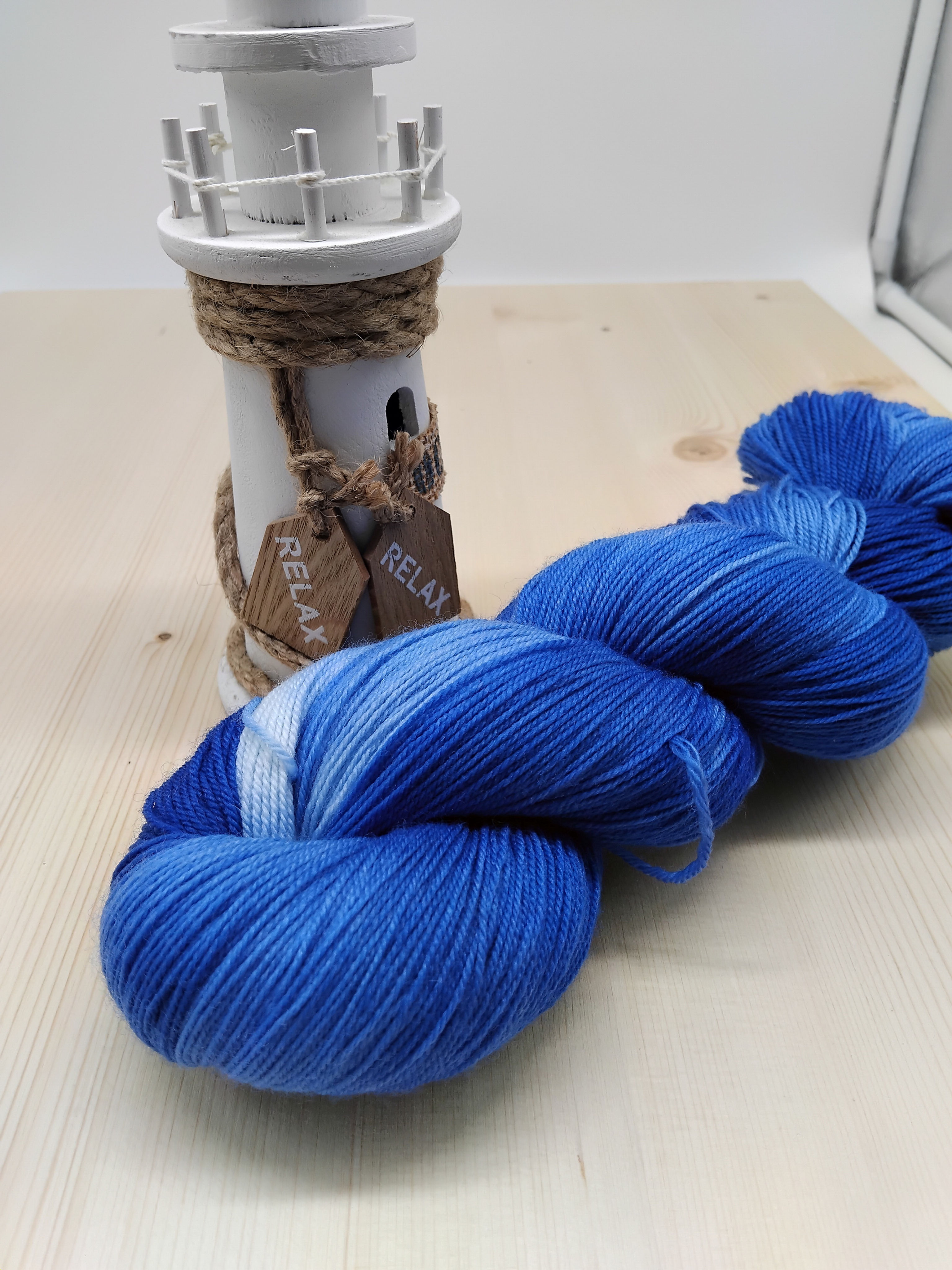 Merino Sockenwolle 3 fach handgefärbt