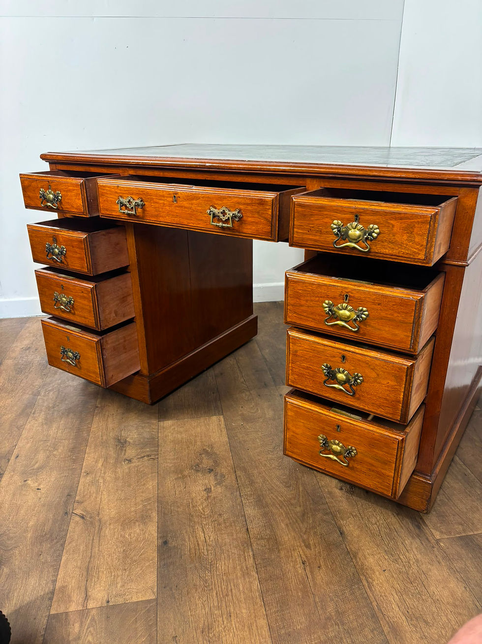 Thumbnail: Victorian Mahogany Twin Pedestal Knee Hole Desk