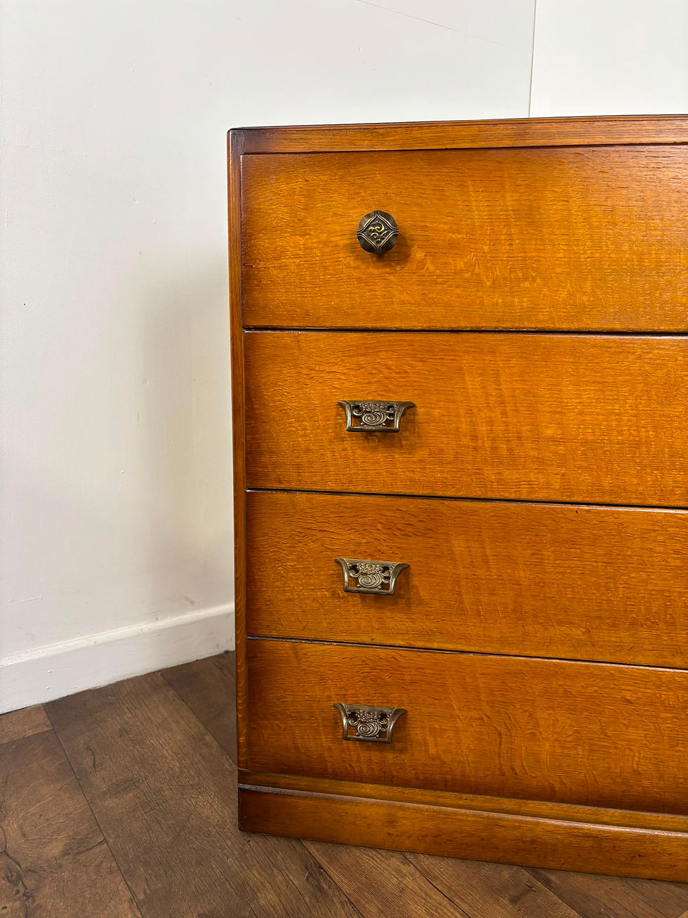 Thumbnail: Vintage Oak Veneer Chest of Drawers