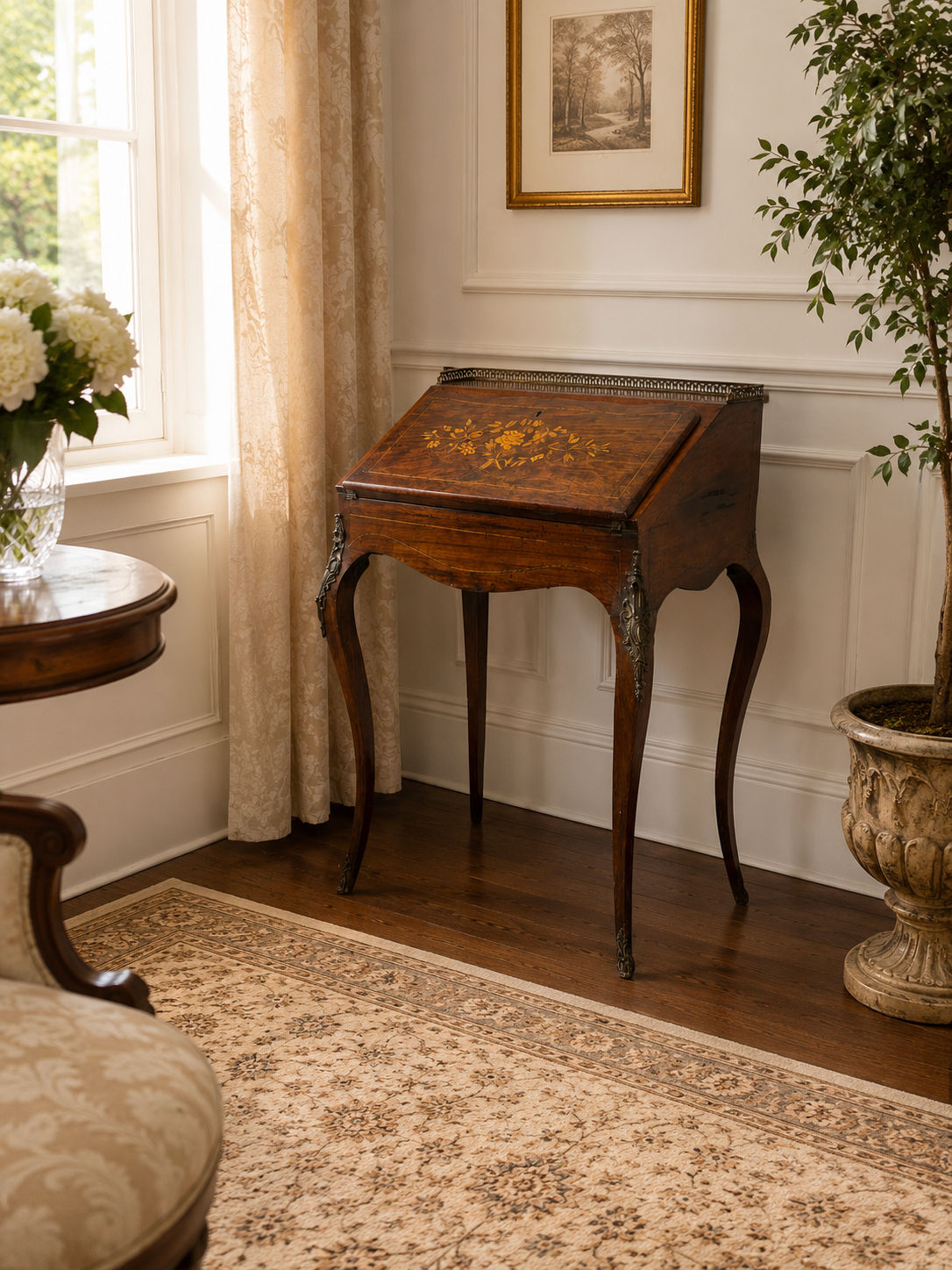 Victorian Inlaid Ladies Desk / Bureau