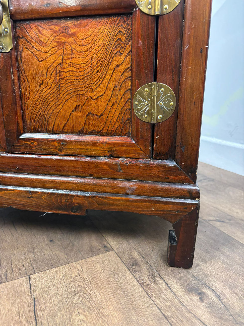 Thumbnail: Oriental Side Cabinet