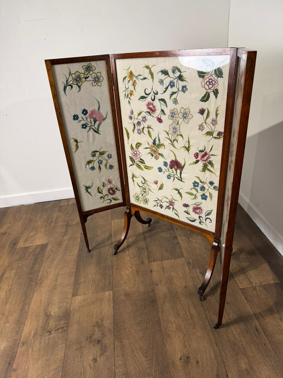 Thumbnail: Edwardian Mahogany Folding Fire Screen
