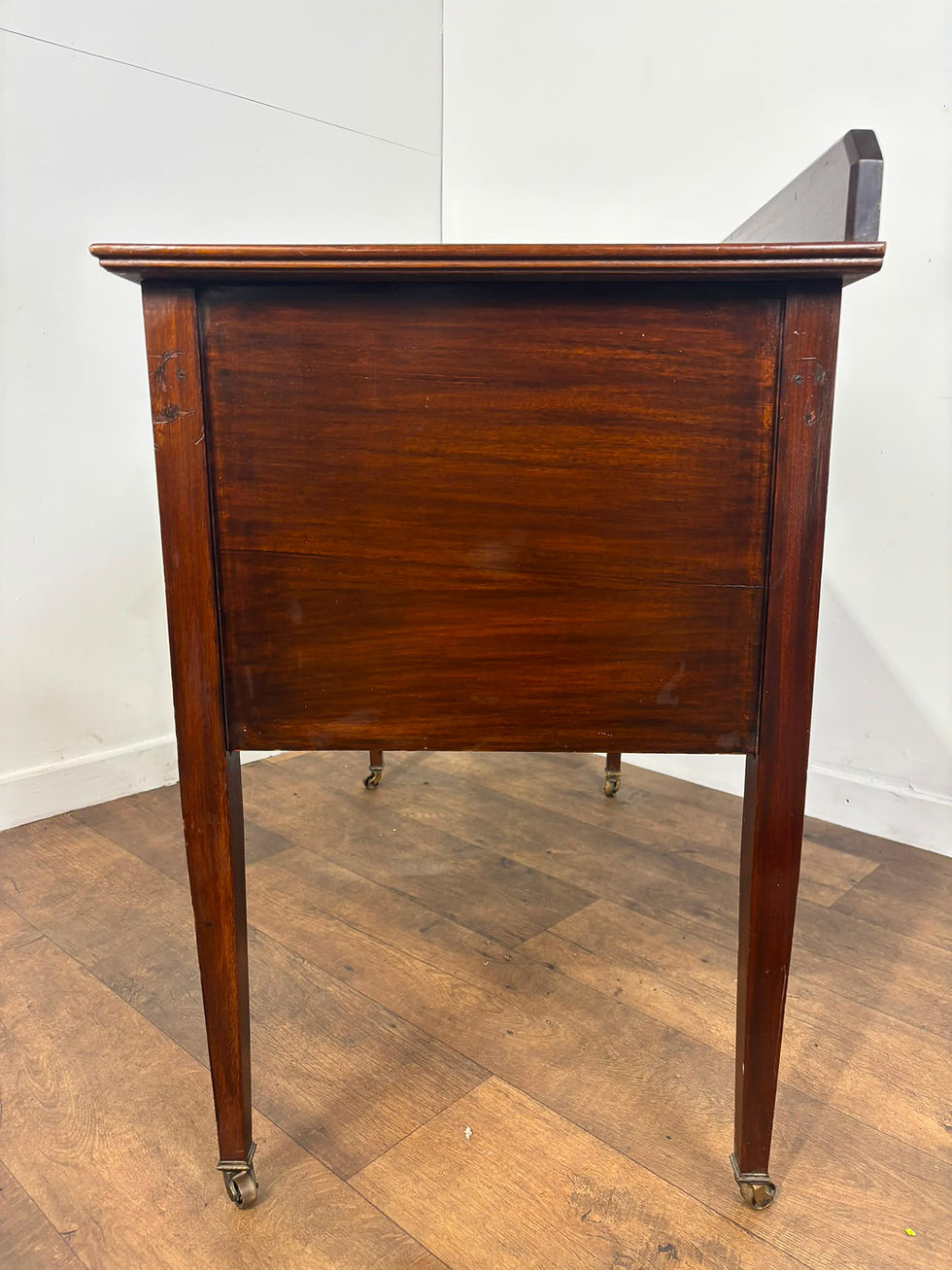 Thumbnail: Edwardian Mahogany Inlaid Washstand