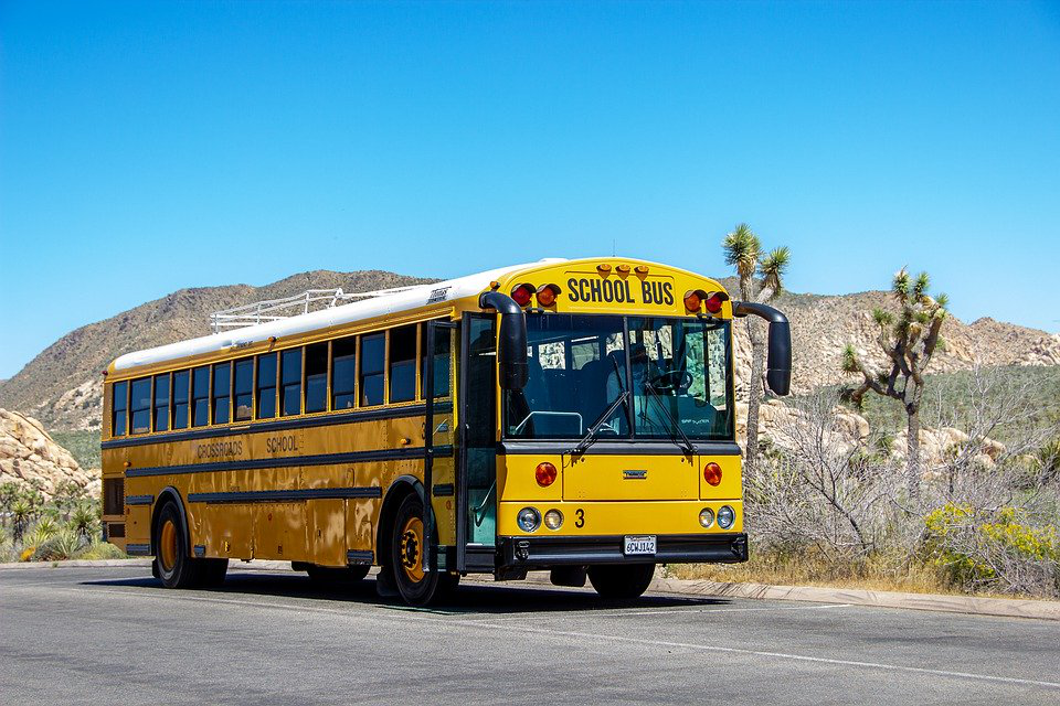 Top 4 Benefits of Mobile Fleet Cleaning