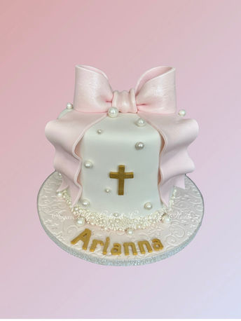 Bow First Communion Cake. First Communion Cake. 