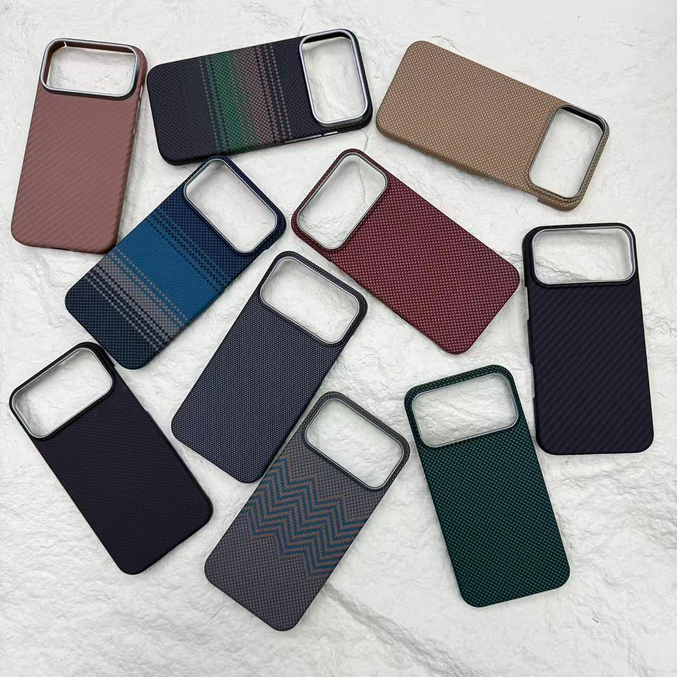 Funda ultrafina de fibra de carbono para iPhone 17 Pro Max con acabado Kev, vista frontal