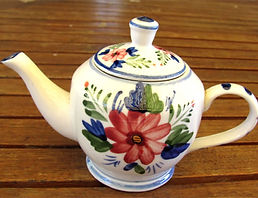 aPMpropteapotCarolOchs.jpg