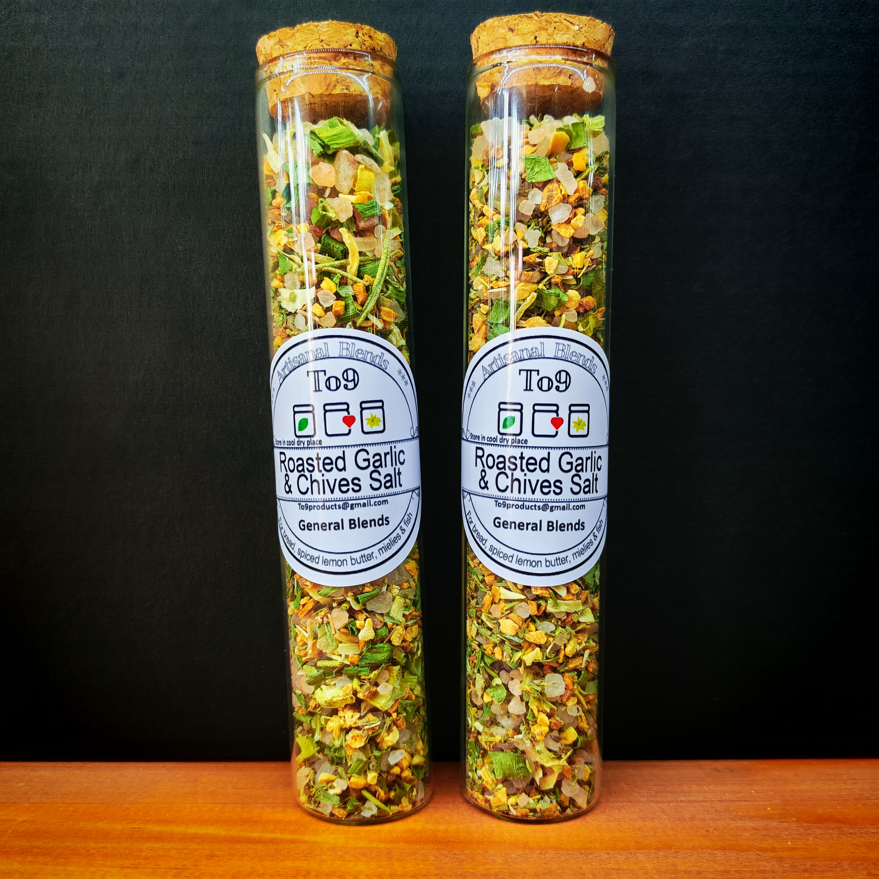 Roasted Garlic & Chives Salt