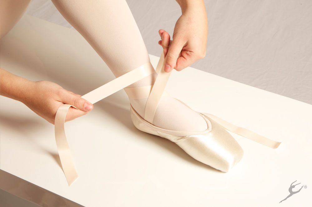 How to tie pointe shoe ribbons