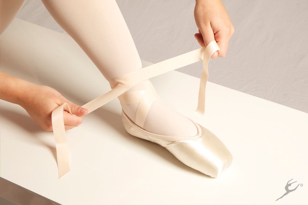 How to tie pointe shoe ribbons