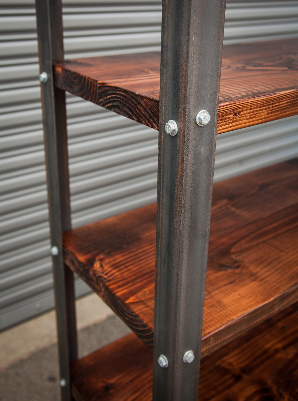 Thumbnail: Rustic Bookshelf
