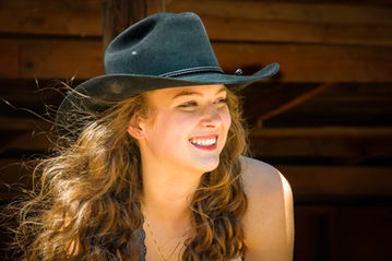 Professional Portraits/Headshots in East Texas including Mineola, Lindale, Grand Saline, Quitman, Winnsboro, Hawkins, Gilmer and more!