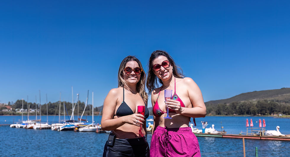 Cynthia Bueno e Gisele Chaves_edited