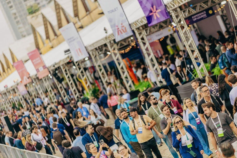 Inteligência artificial, conexão e centralidade humana marcam a abertura da 5ª edição do South Summit Brazil