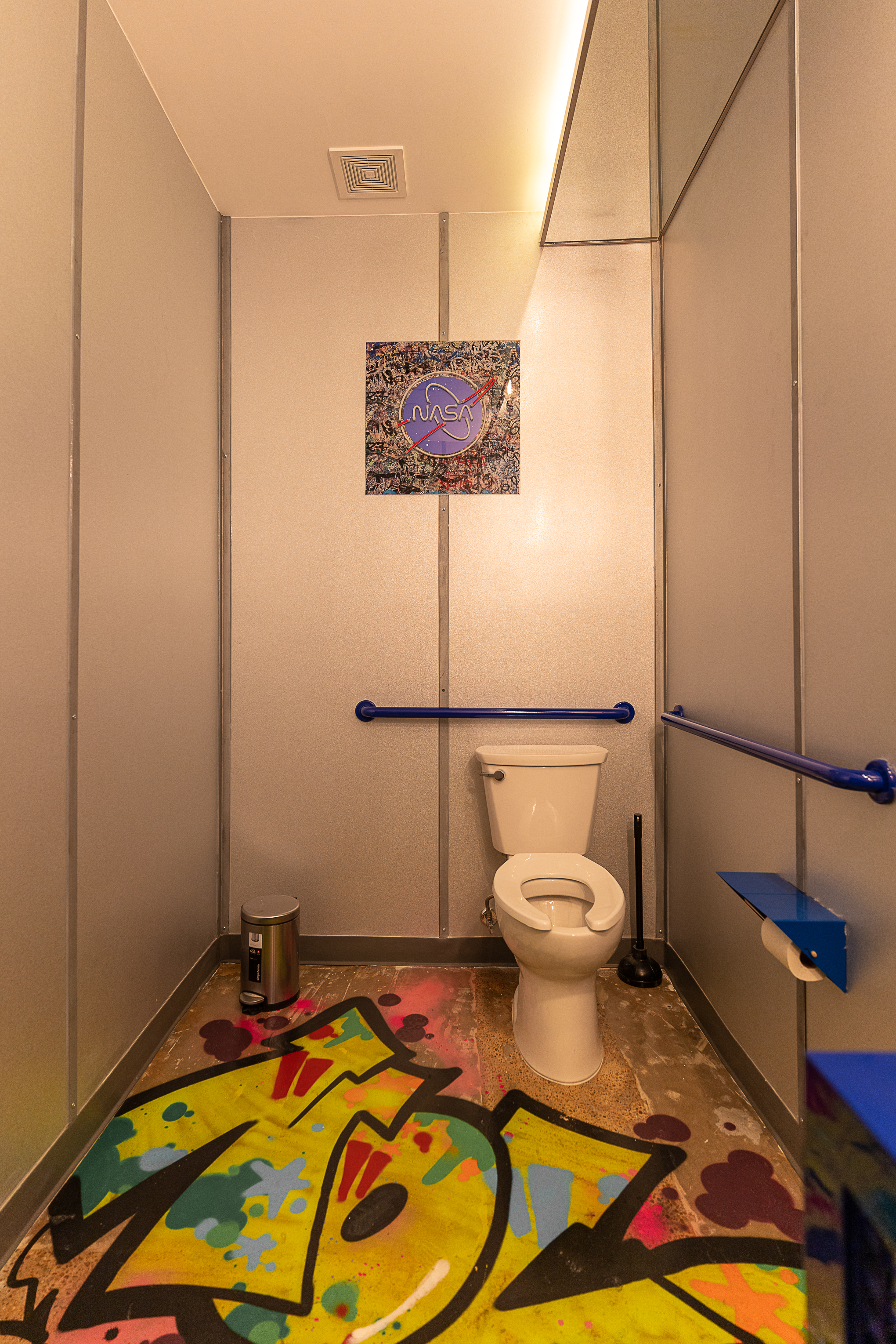 Burger Bodega image 15