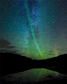 northern lights GIF.gif