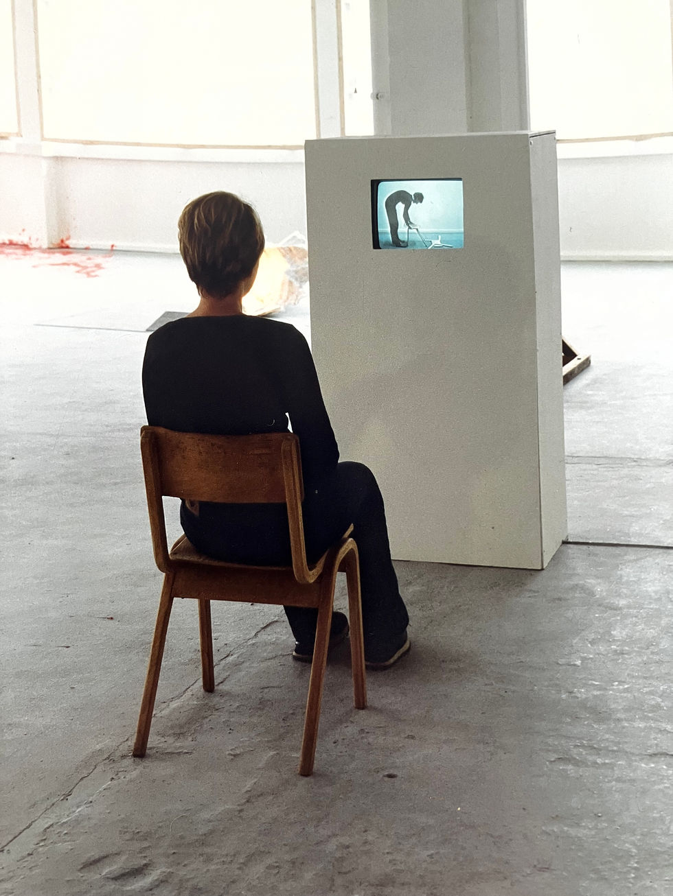Glue installation
