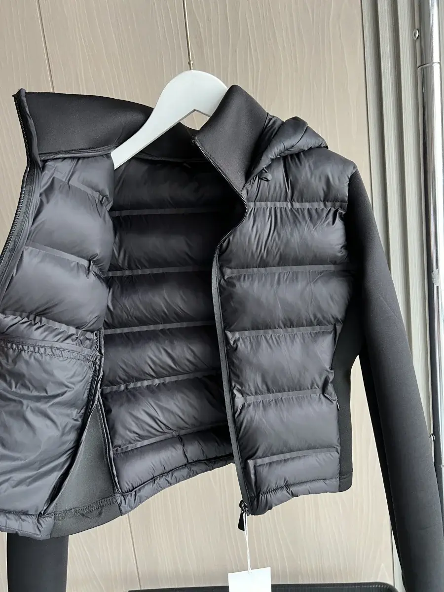 Miniatura: 2025 Winter New Arrival  Women's Lightweight Warm Down Jacket With Long Sleeves