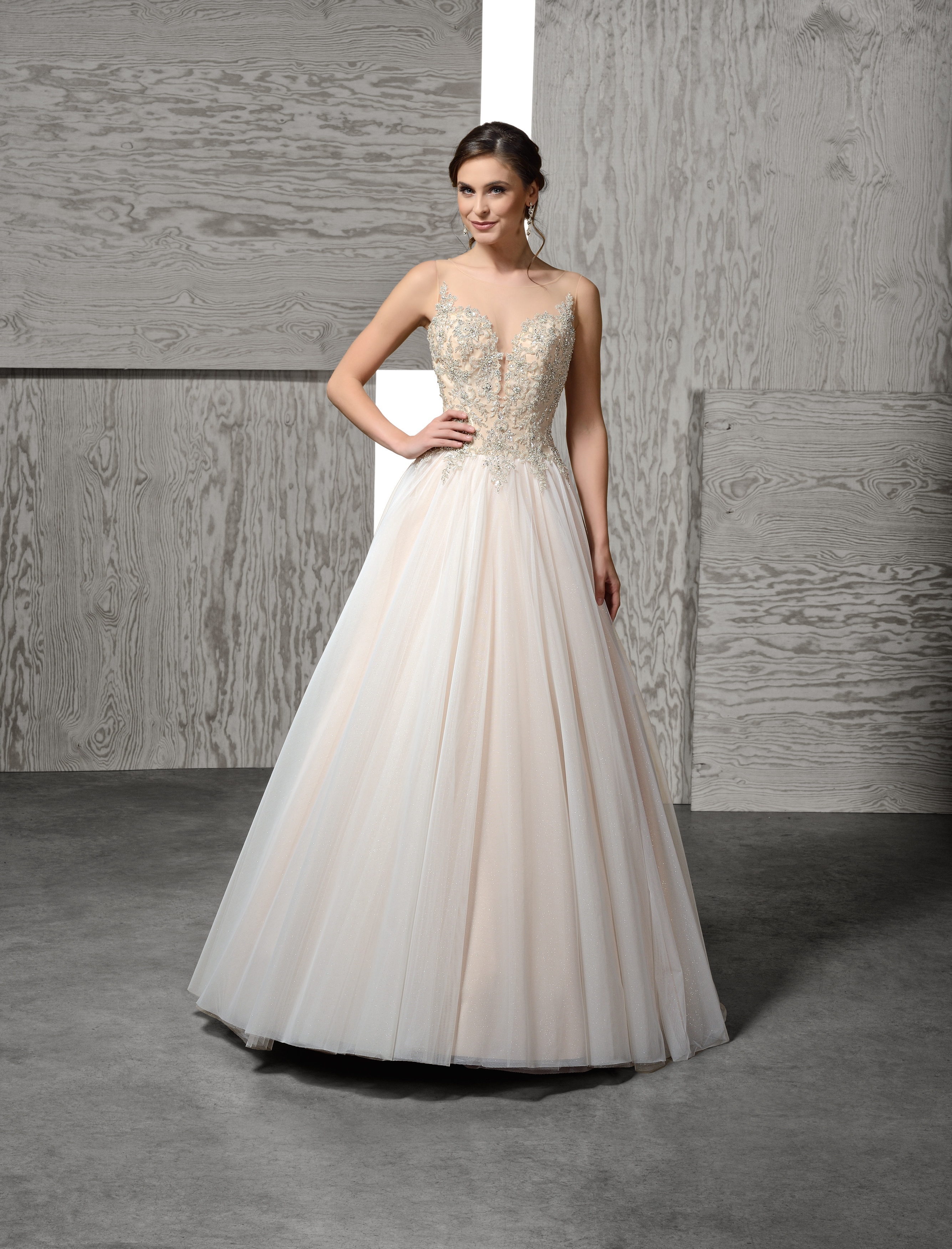 Mercedes di Glamorosa spose