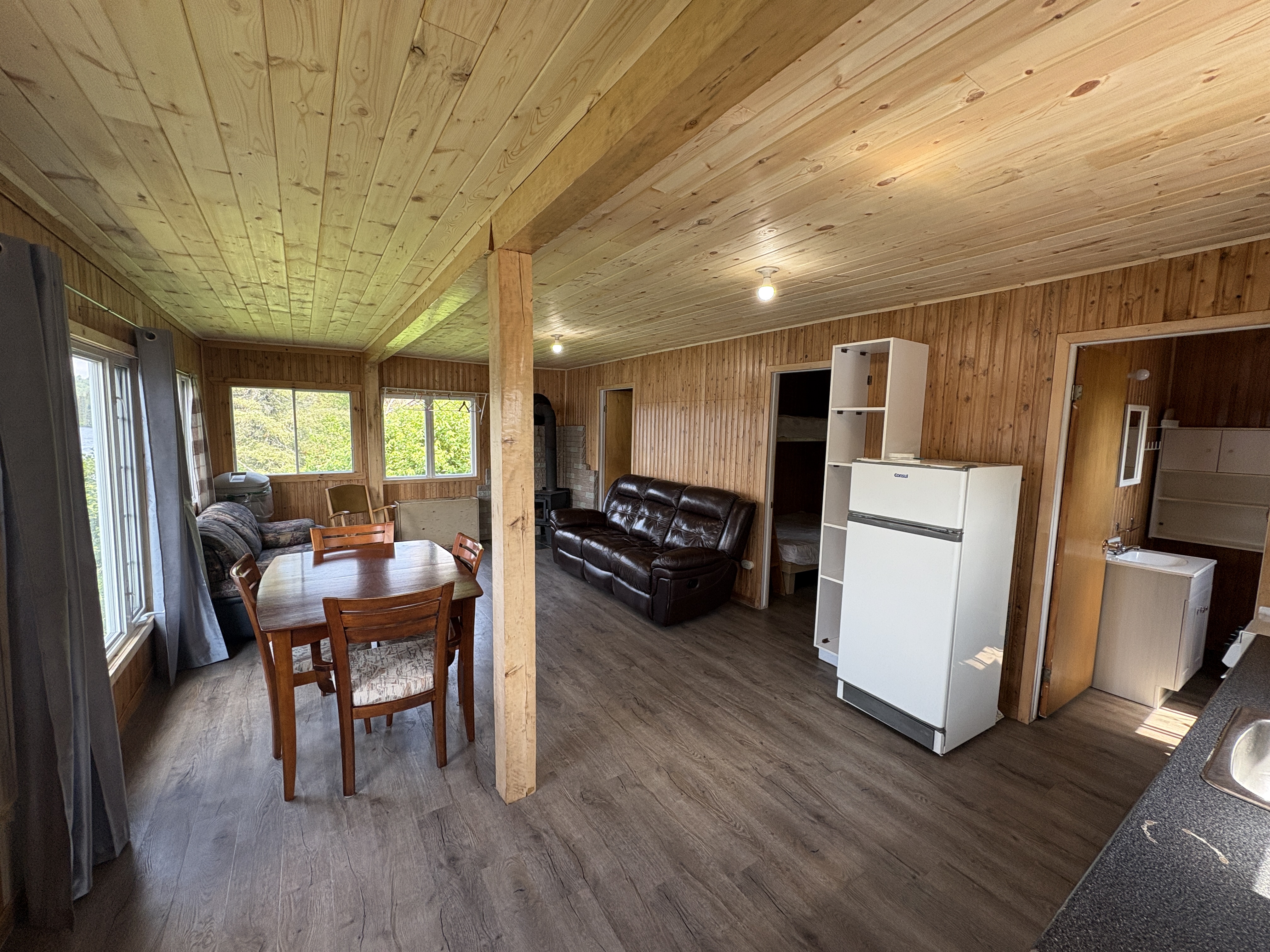 Chalet Lynx — Domaine du Lac Kergus – Domaine du Lac Kergus