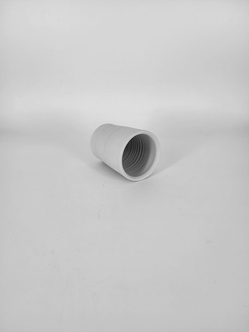 Thumbnail: Vertical Cup - Small