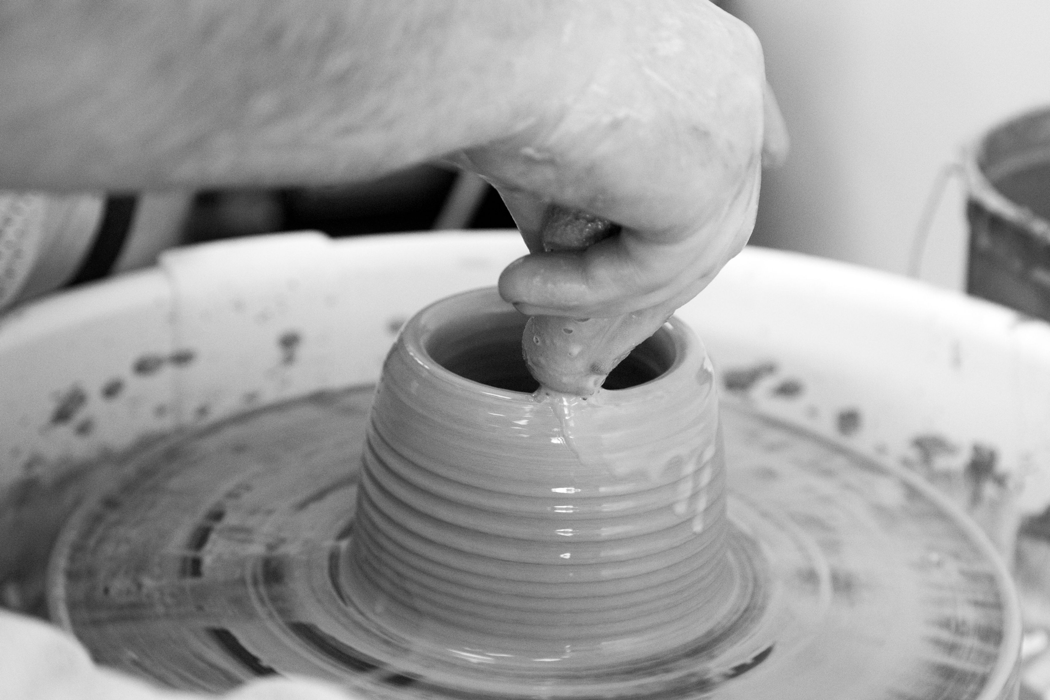 Adult 4 Week Throwing Large Forms, Wednesdays in February