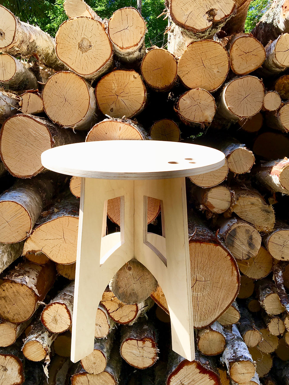 MUSTIKKA STOOL