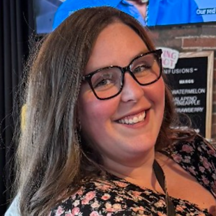 Victoria Thacker.png