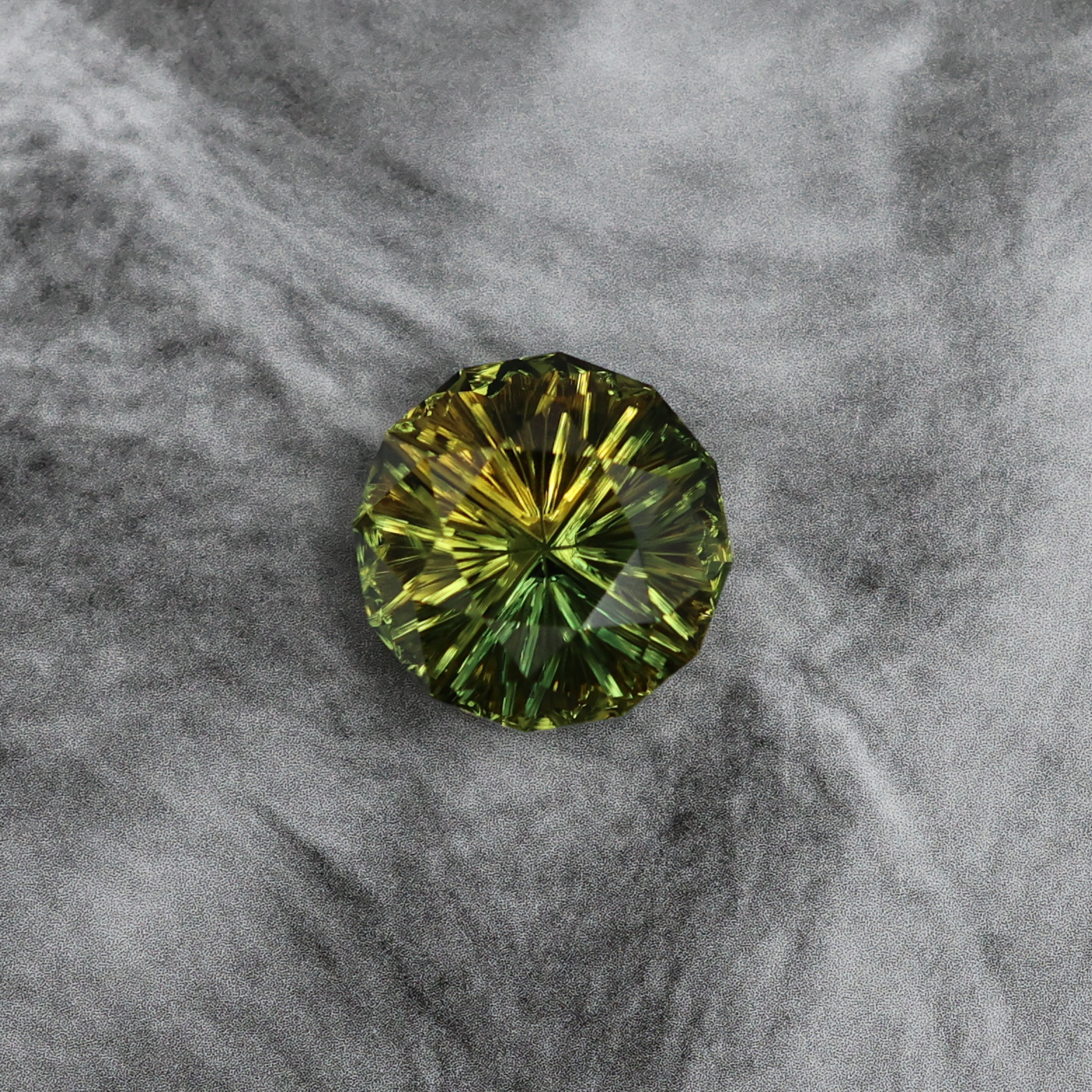 Fantasy Cut 1.04ct Parti Australian Sapphire