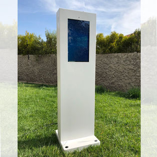 totem interactivo para exteriores