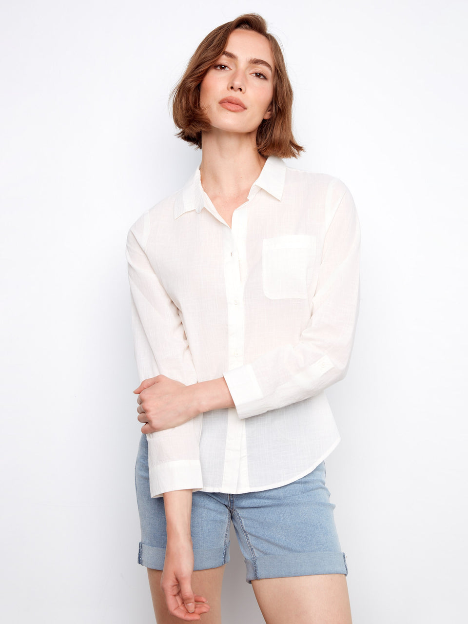 Chemise en coton blanche