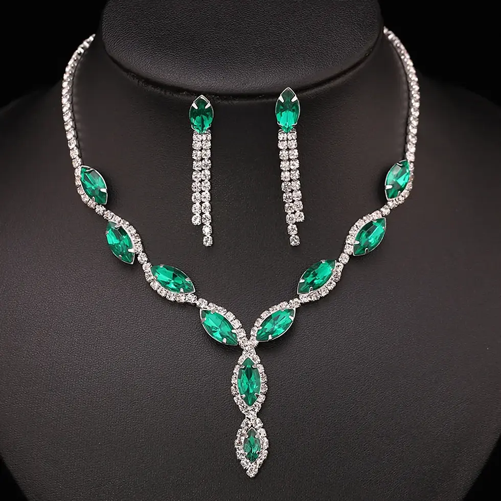 Thumbnail: Jade Lion Floral Vine Leaf Necklace and Earrings Set - Green