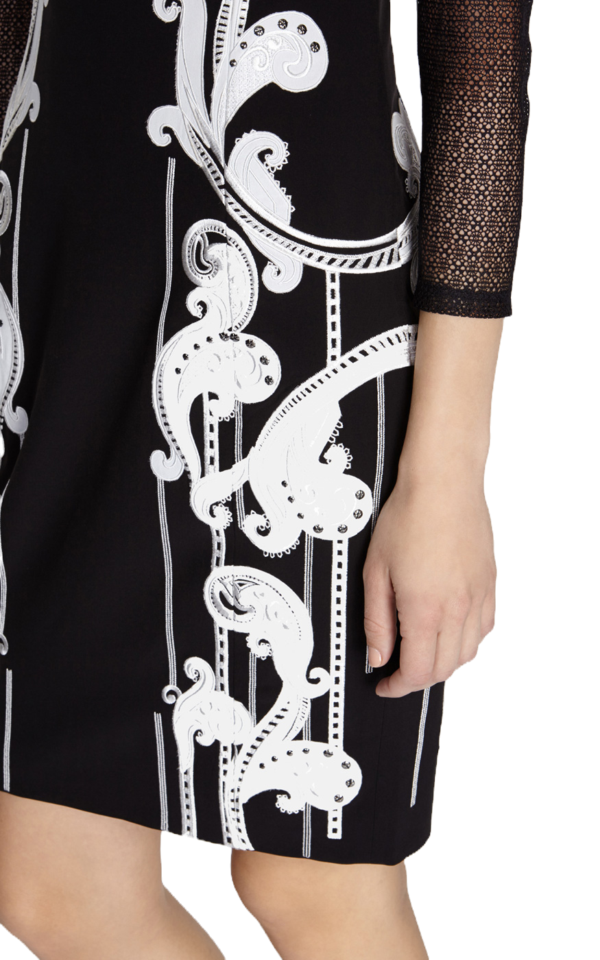 Thumbnail: Karen Millen Black & White Embroidered Floral Dress - DT171