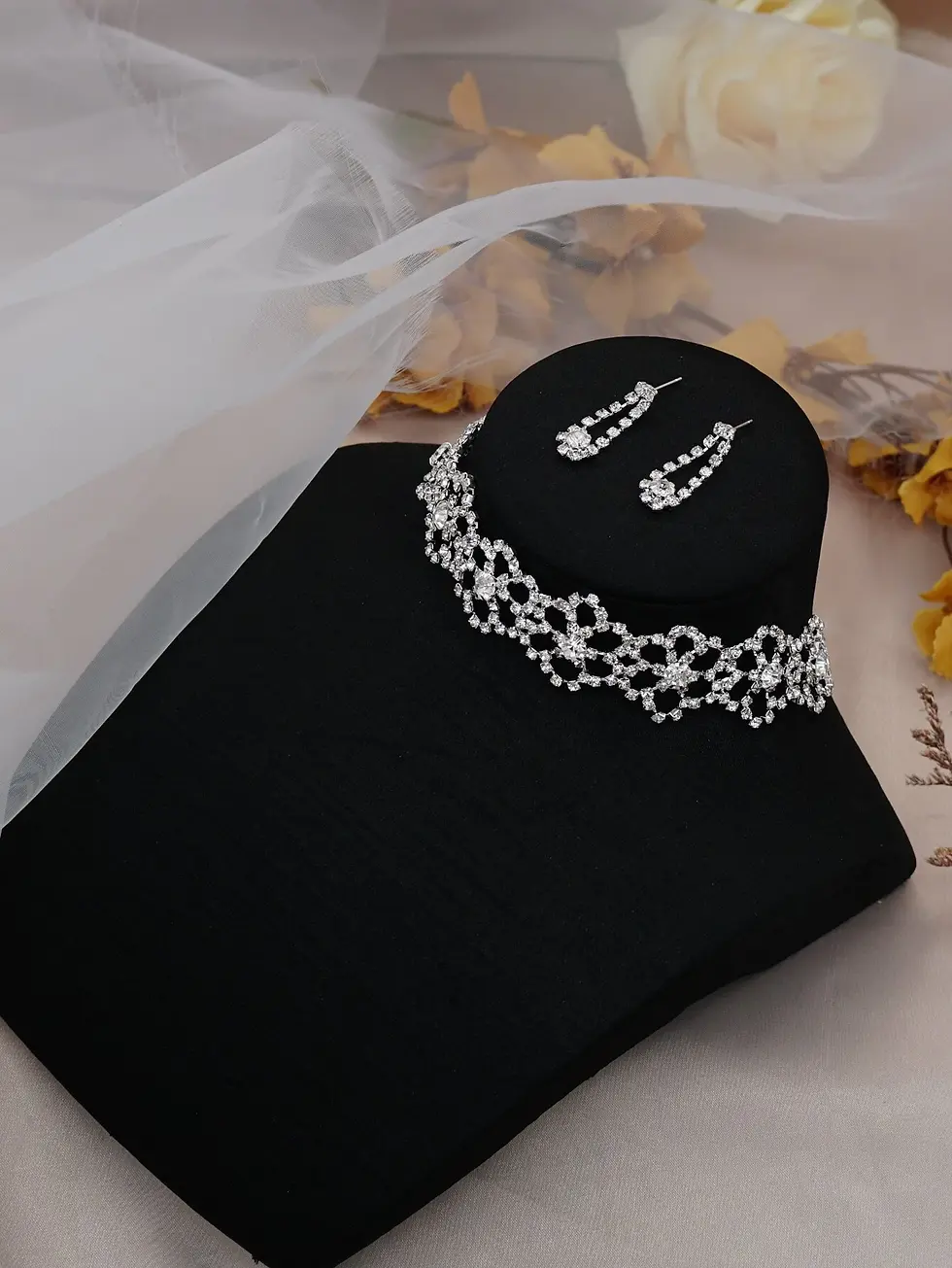 Thumbnail: Jade Lion Elegant Daisy Rhinestone Choker Necklace and Earrings Set