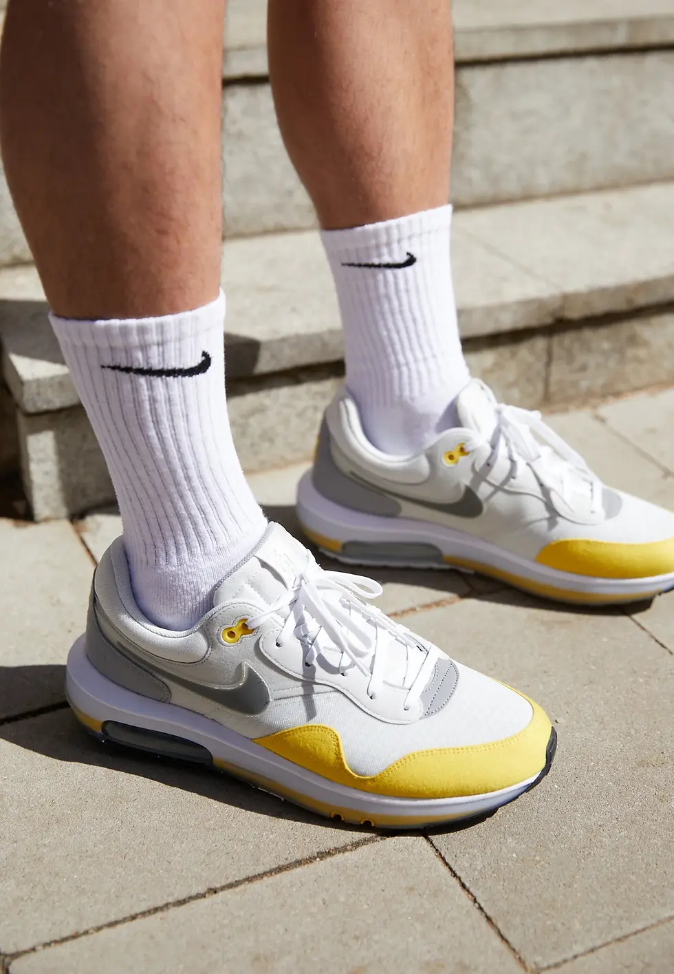 Thumbnail: Nike Air Max Motif Mens Trainers in Yellow/Grey