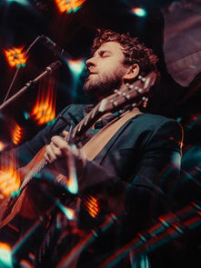 December Delights: Experience Live Music Every Weekend with Amazing Artists!