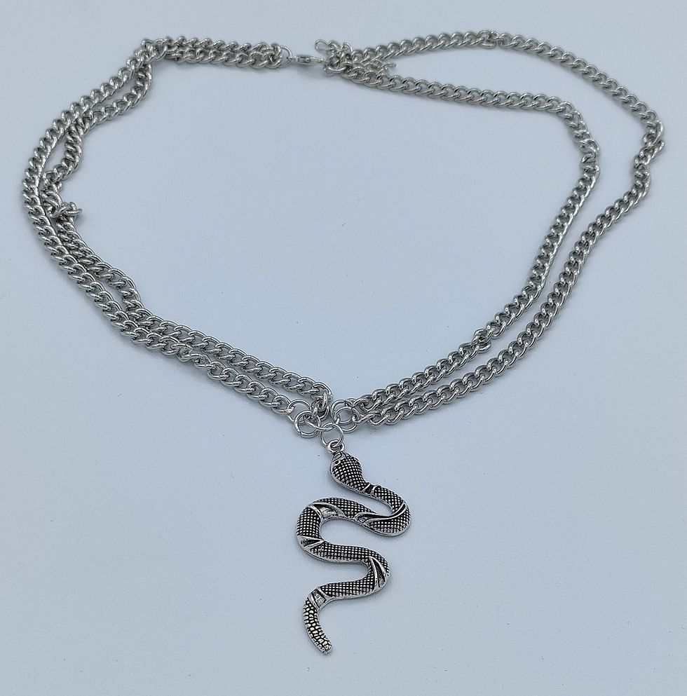 Miniature : Collier gothique serpent