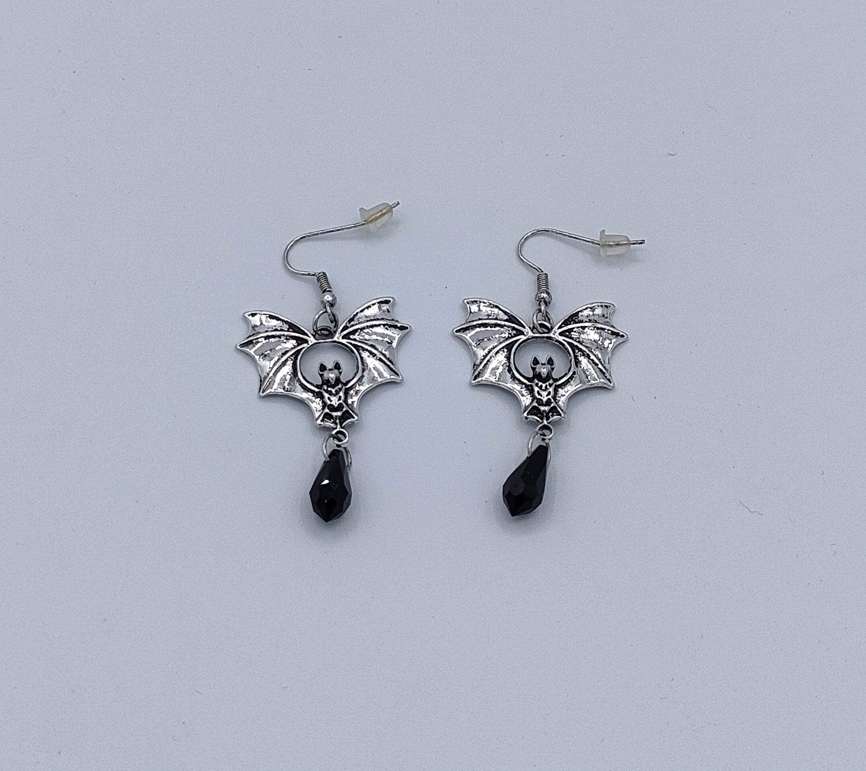 Boucles d'oreilles chauve souris petite perle