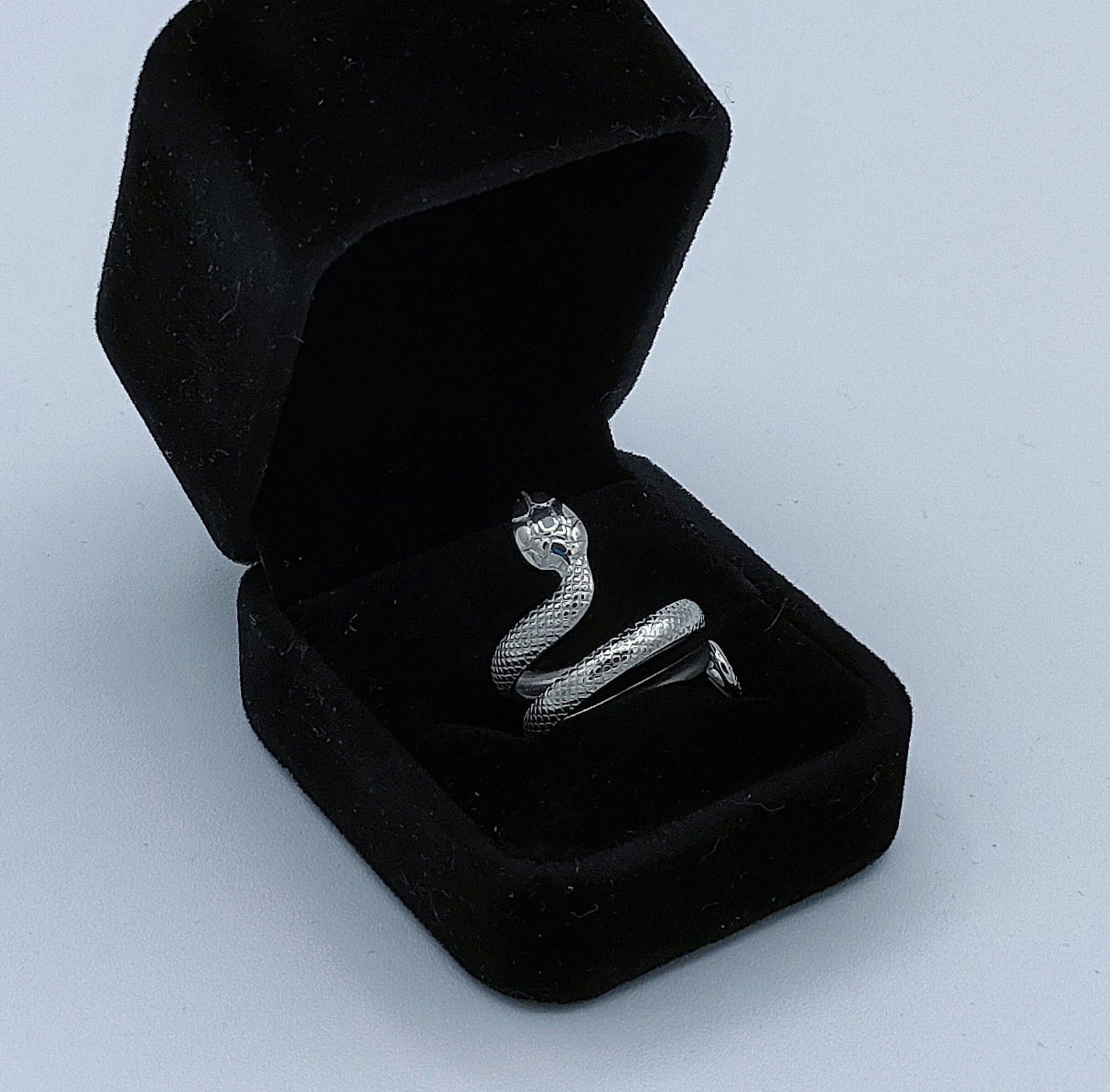 Bague serpent