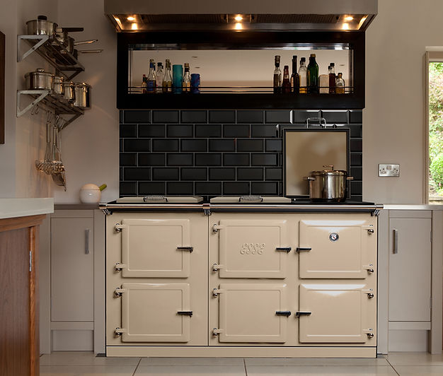 1600-x-pro-cream-kitchen.jpg