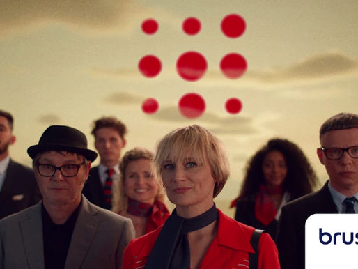 Vidéo musicale sur les consignes de sécurité pour "Brussels Airlines", la Garden Party ÉCHAPEVOO