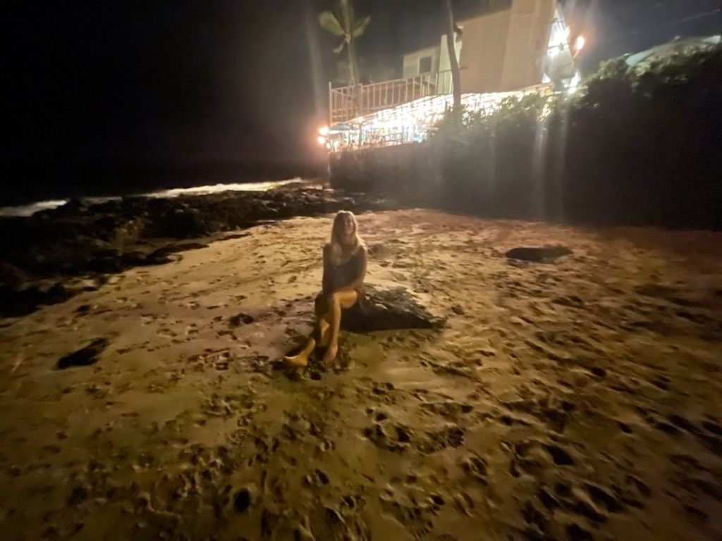 Writer: Julia Jeoung