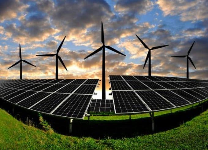 Jóvenes chihuahuenses desaprueban iniciativa sobre el freno de las energías renovables en México 