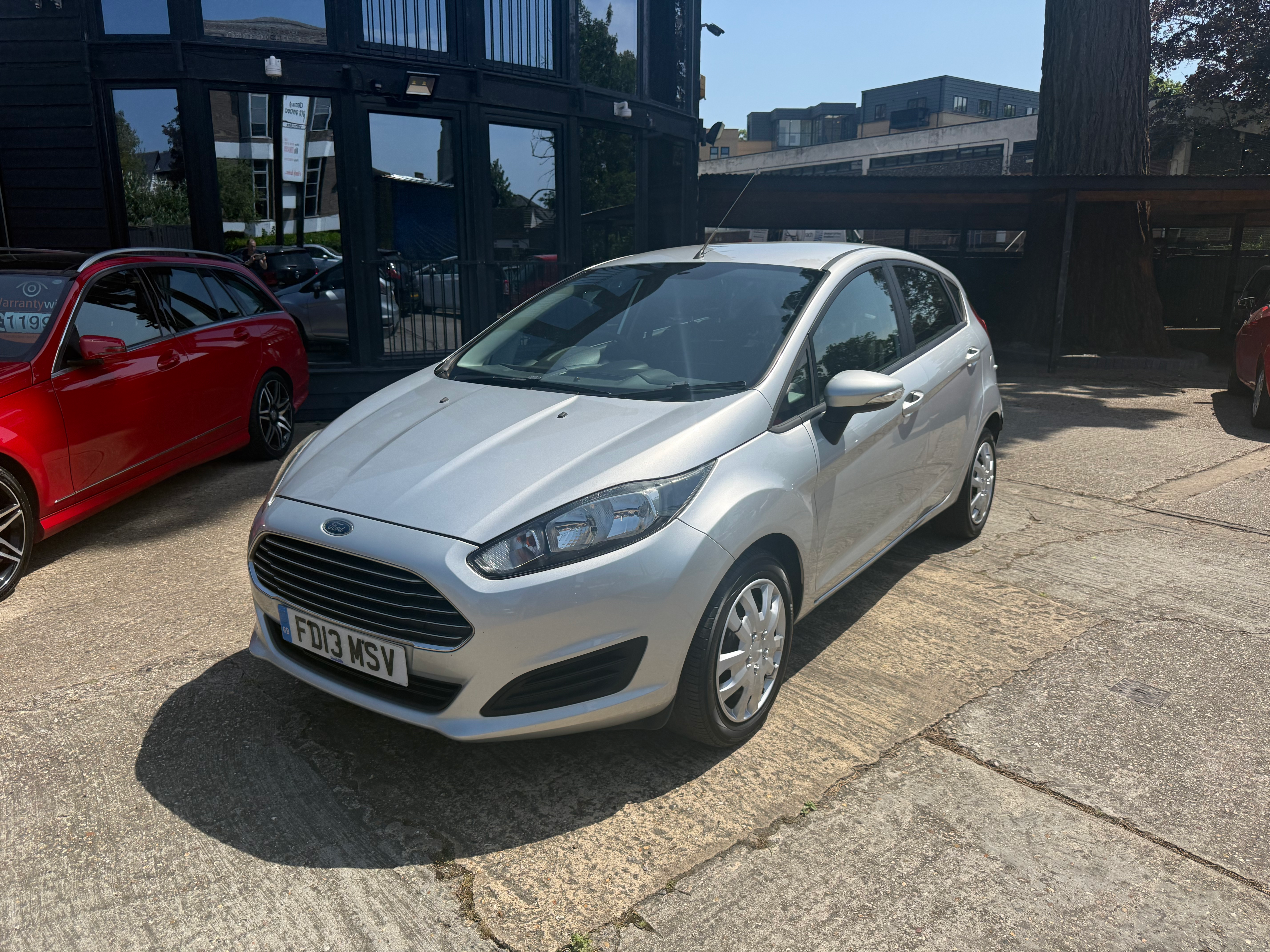 VAUXHALL MERIVA 1.6CDTI EXCLUSIVE. FSH, NEW SERVICE MOT PRICE 4,750 EXTERIOR SILVER INTERIOR BLACK...