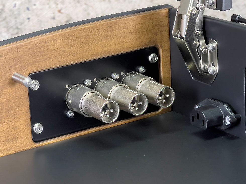 SA550XDM_w_SE_walnut_17