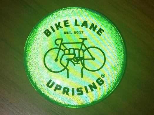 Reflective Buttons 🤩