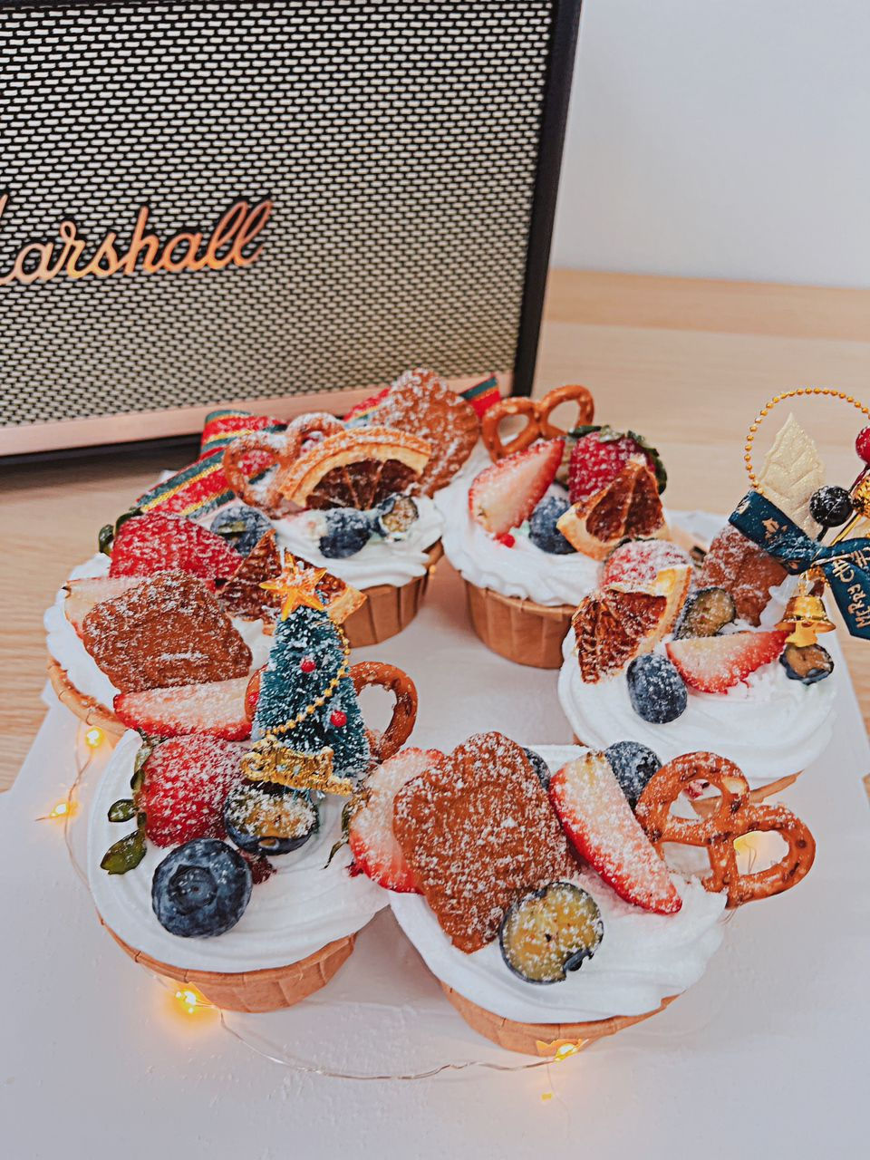 Thumbnail: Holiday Harvest Cupcakes
