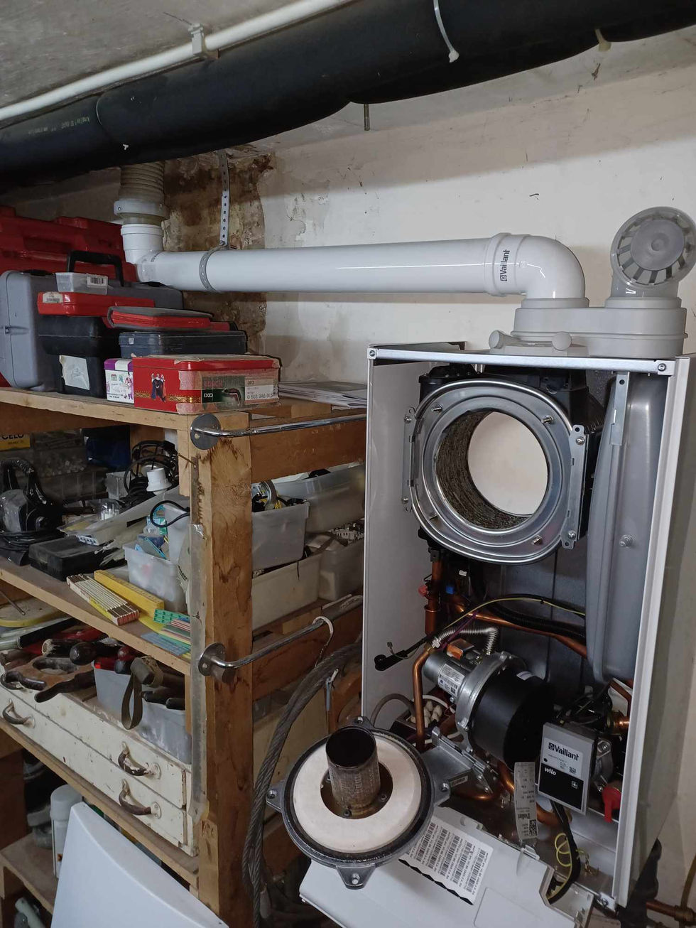 415306022_384051927522725_5520138973668484428_n