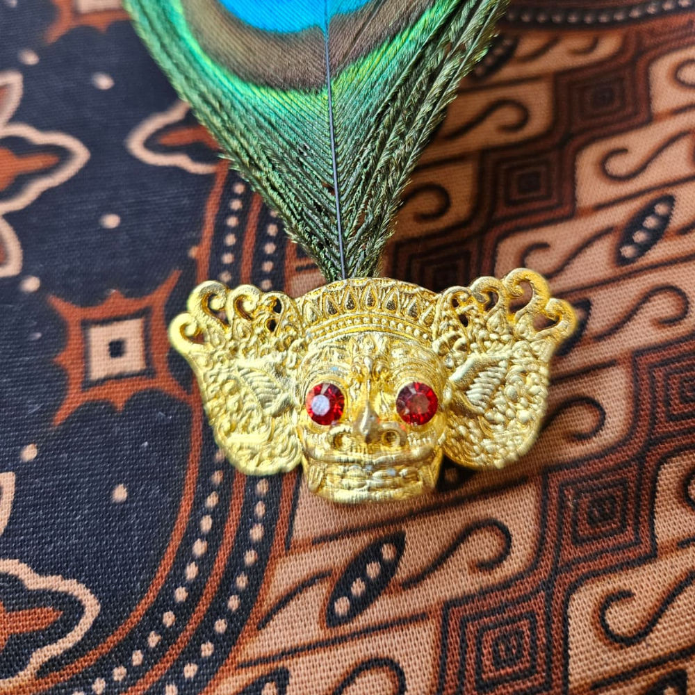 BARONG HERITAGE BROOCH MR